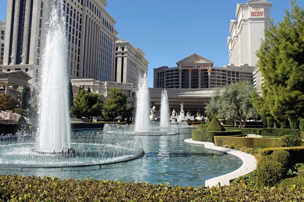 Látnivalók Las Vegas: Ceasar's Palace és az ókori római szökőkútjai 