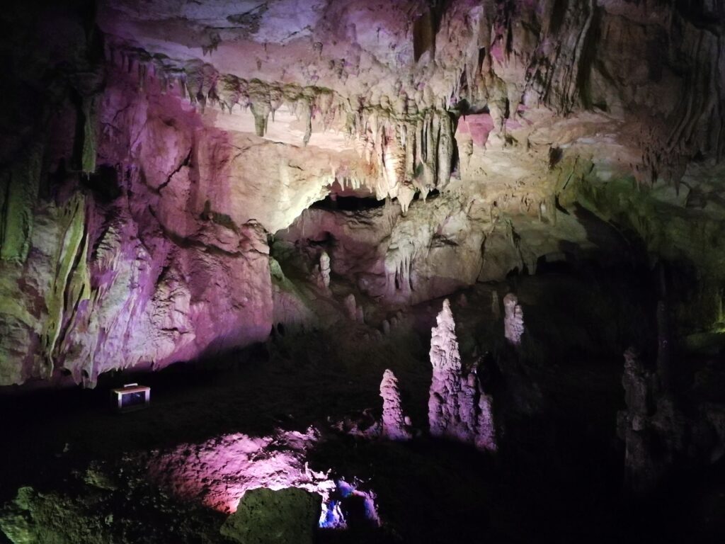 Grúzia utazás - Prometheus Cave