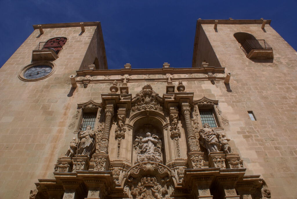 Alicante látnivalók: Basilica de Santa María