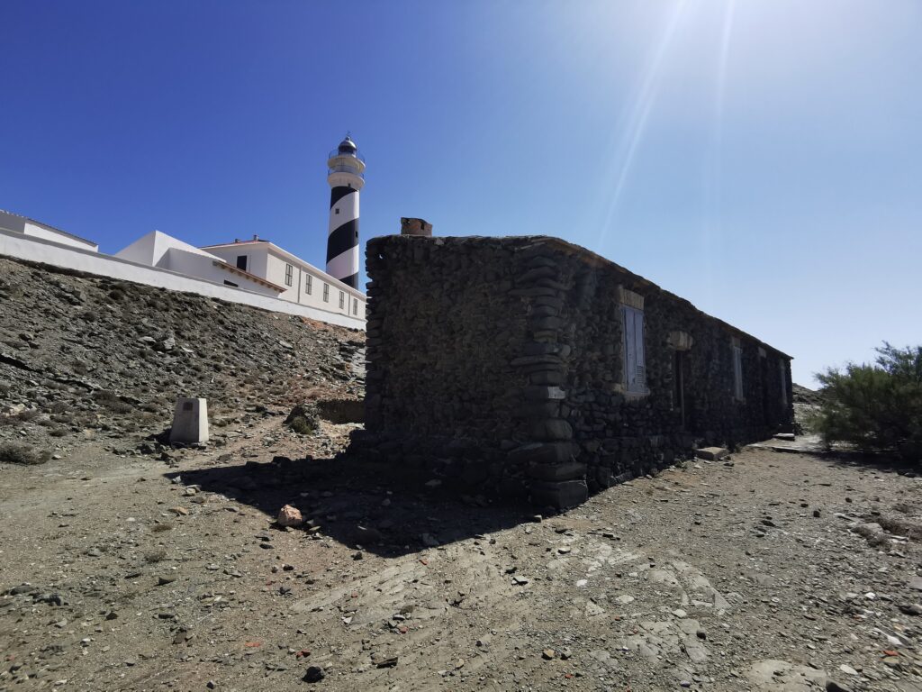 Menorca látnivalók: Far de Favátrix