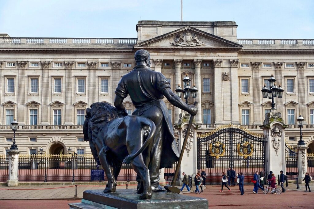 Látnivalók London városában: Buckingham Palota