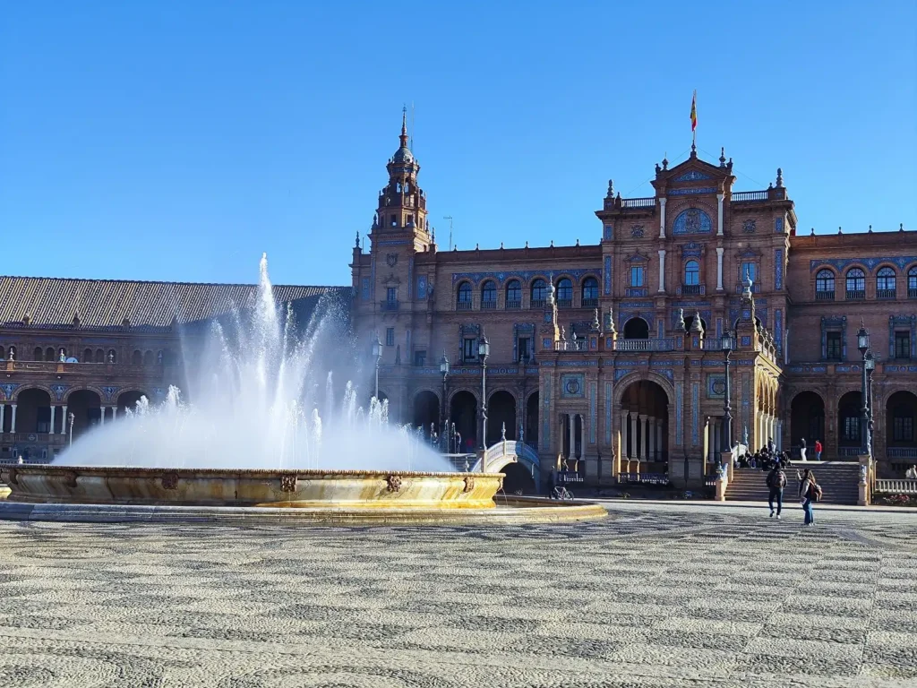 látnivalók Sevilla - Plaza de Espana 3