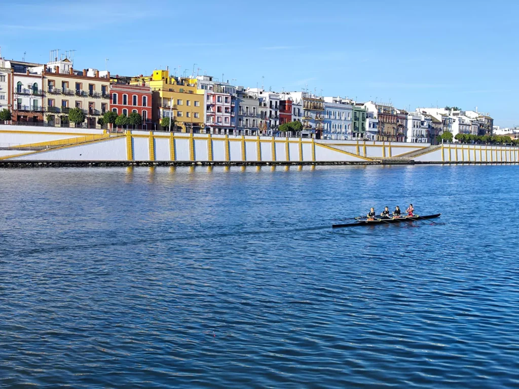 látnivalók Sevilla - folyópart