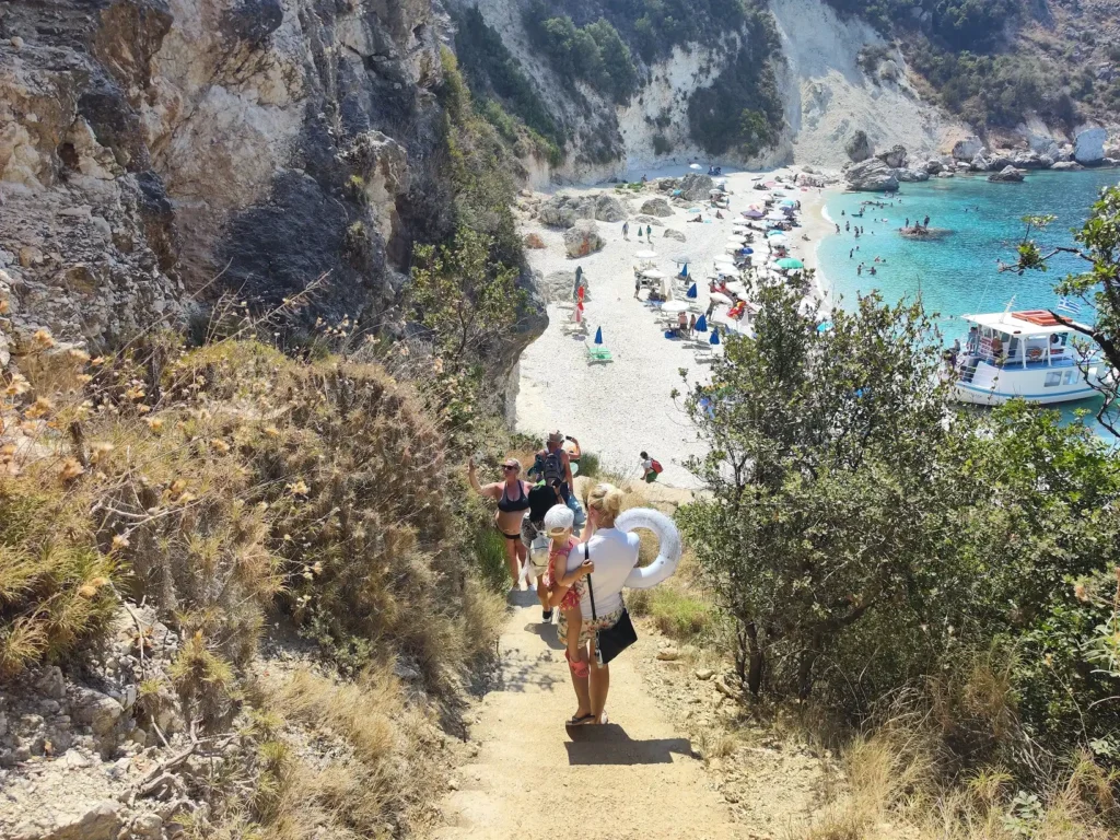 Látnivalók Lefkada szigetén - Travelhacker.eu: Agiofili beach #2