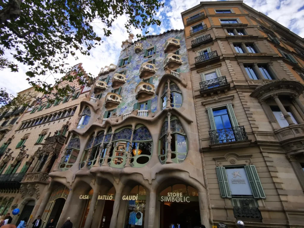 Hol érdemes megszállni Barcelonában? - Gràcia