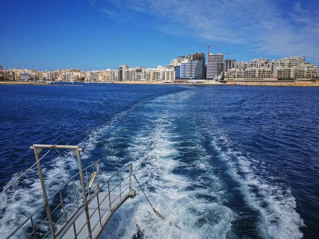2. Hol érdemes megszállni Máltán? Sliema – modern városi központ (remek hely bevásárlásokhoz, kiváló közlekedési csomópont, jó kiinduló bázis)